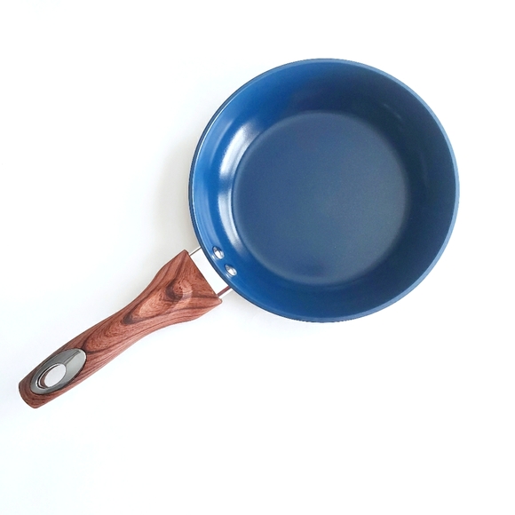Phantom Chef - 8" Non Stick Fry Pan in Navy Blue - Picture 1 of 5